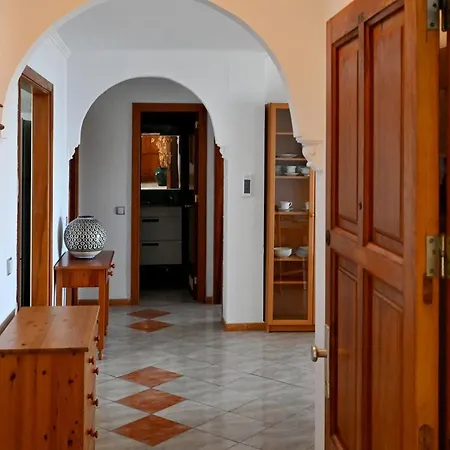 1st Line Sea View - Plaza *