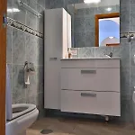 1st Line Sea View - Plaza & Pool Appartamento